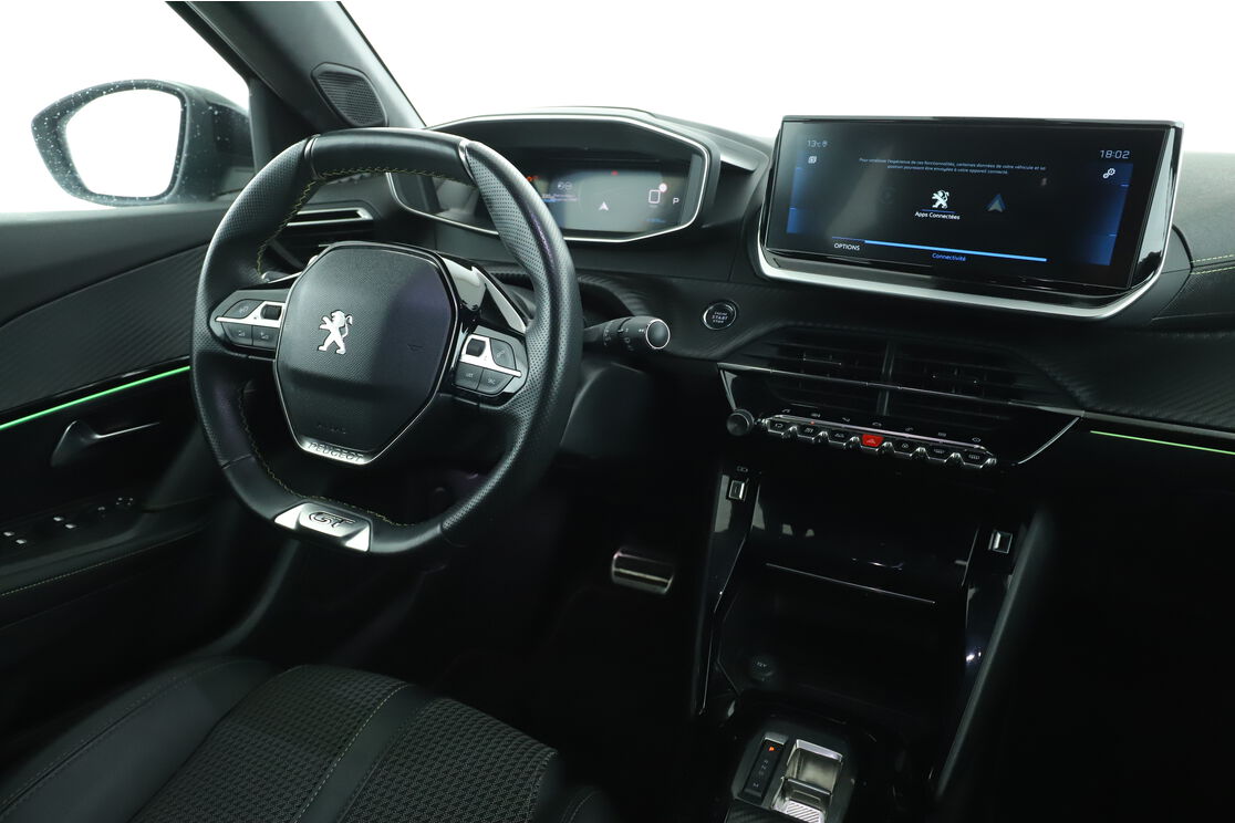 Intérieur côté conducteur depuis le siège arrière