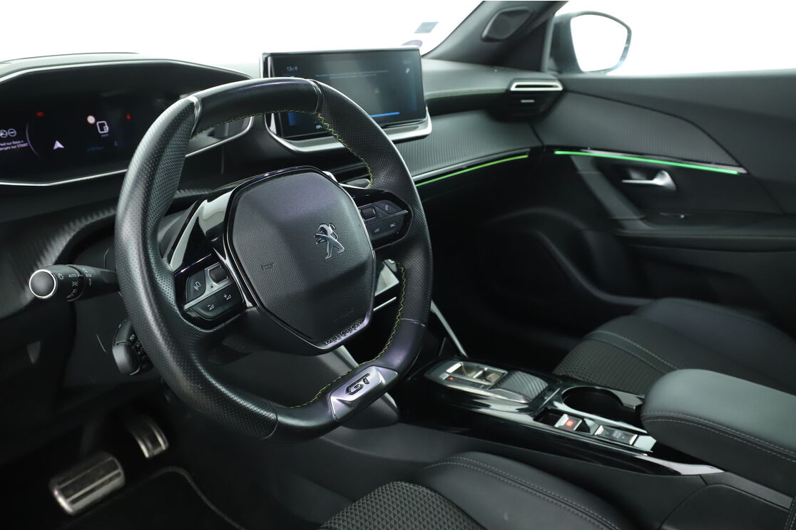 Intérieur côté conducteur 2