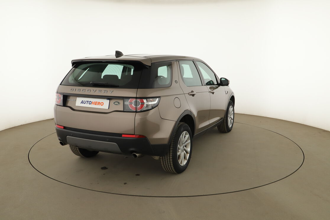 Extérieur arrière droit