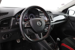 Intérieur côté conducteur 2