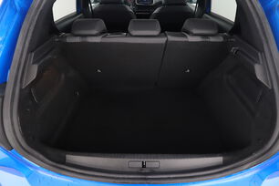 carDetails.imgAlt.interior.9