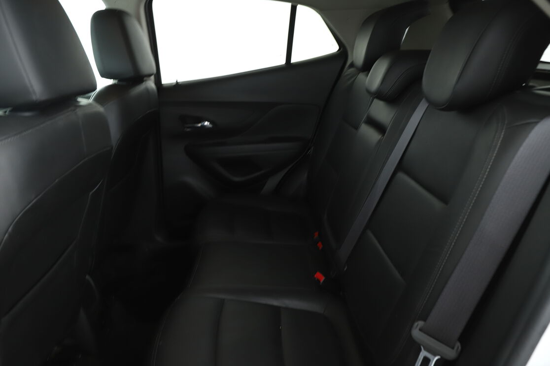 Intérieur sièges arrière depuis le côté conducteur