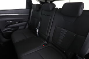 Interno sedili posteriori, dal lato guidatore