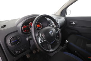 Intérieur côté conducteur 2