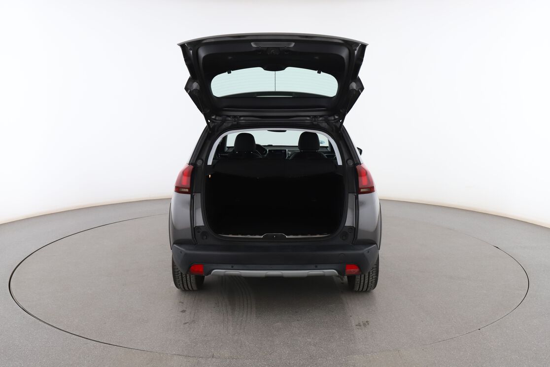Interior maletero 1