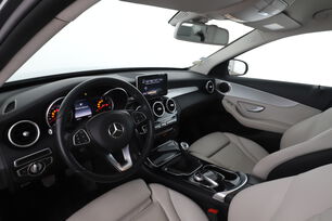 Intérieur côté conducteur 2