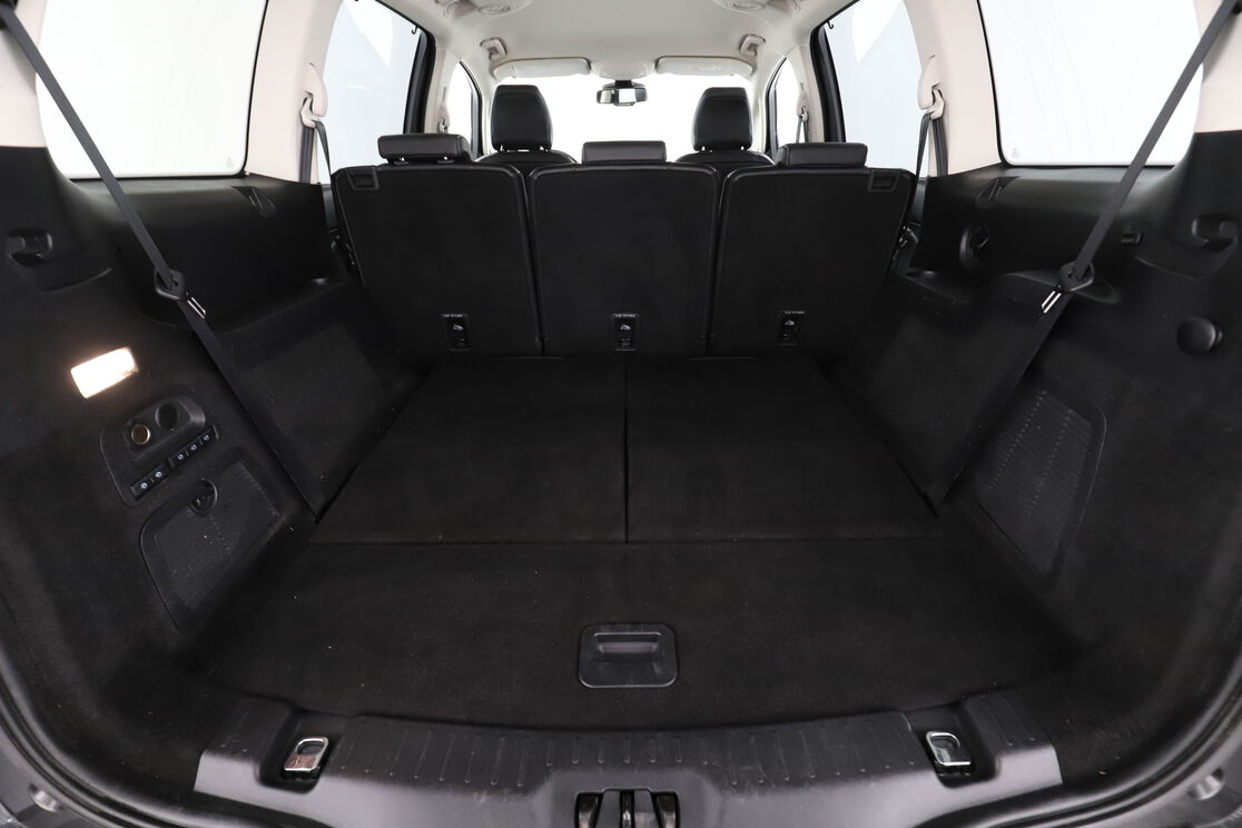 Inre bagageutrymme 2