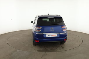 Extérieur arrière gauche