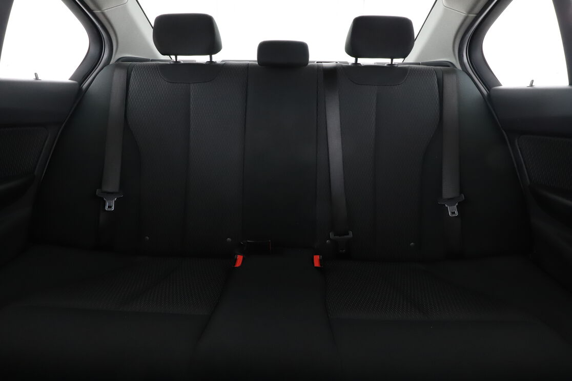 Interior asiento trasero