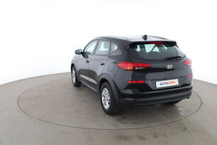 Extérieur arrière gauche