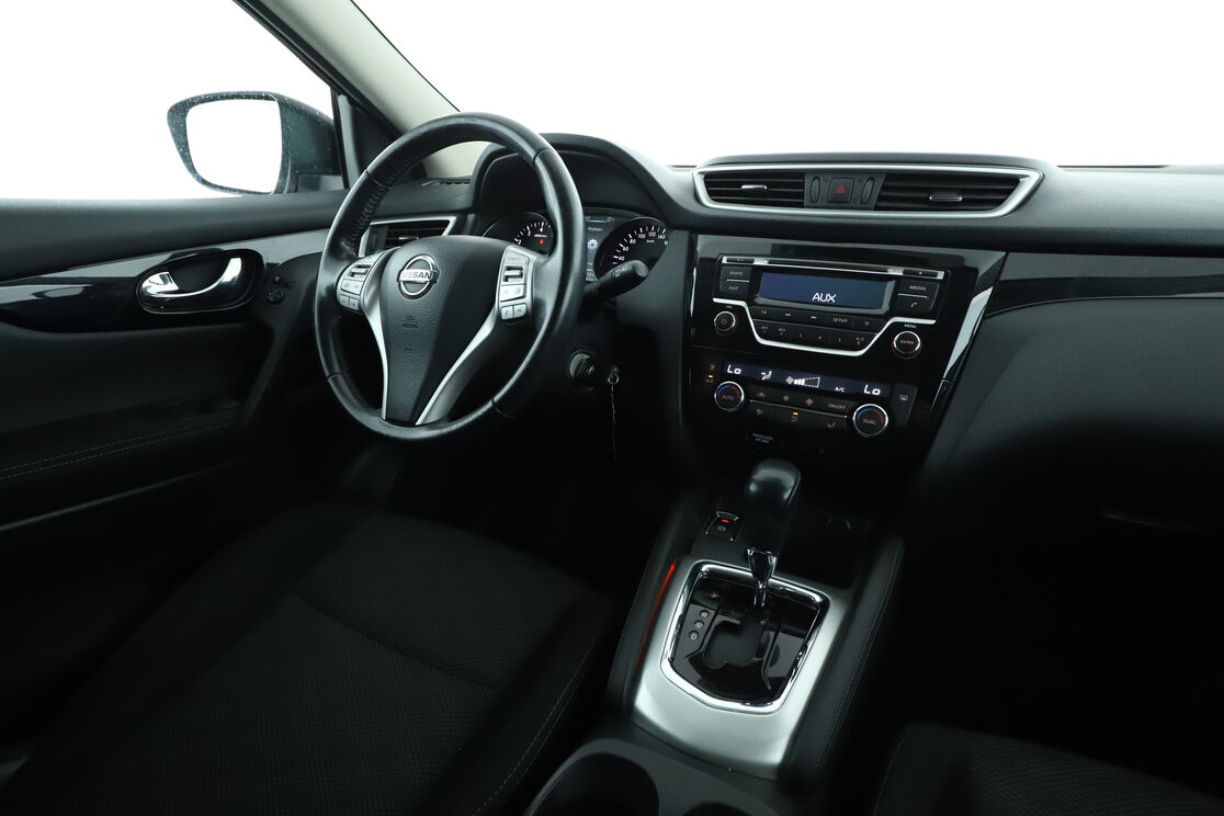 Intérieur côté conducteur depuis le siège arrière