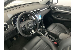 Interno lato guidatore 2