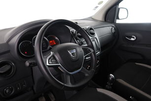 Intérieur côté conducteur 2