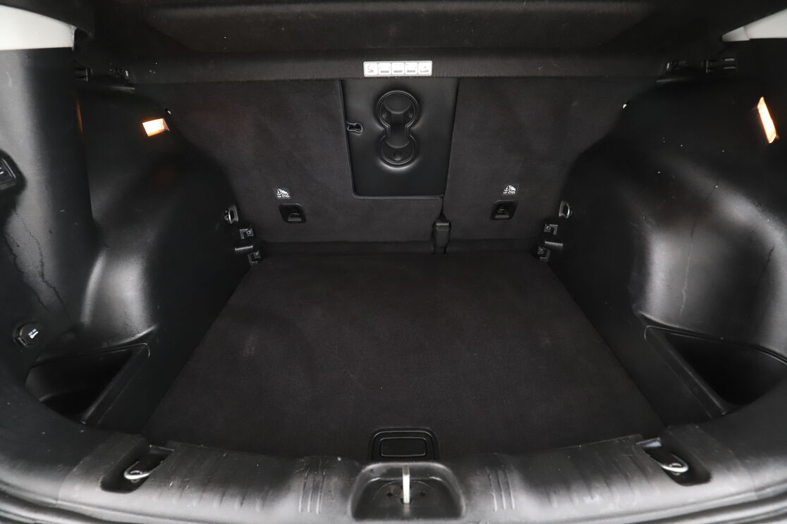 Inre bagageutrymme 2