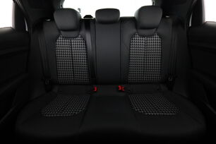 Interior asiento trasero