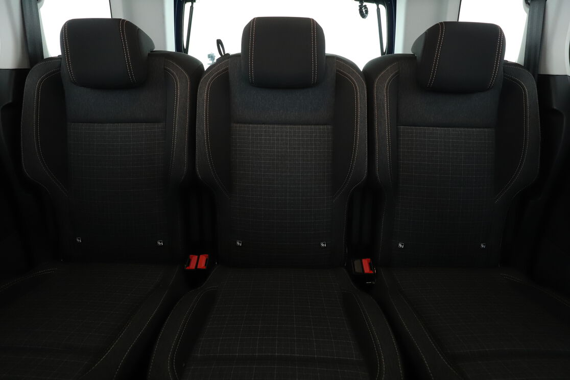 Interior asiento trasero