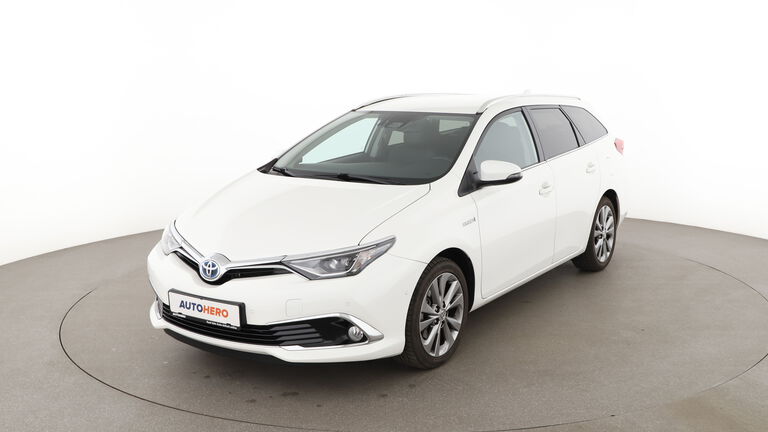 Toyota Auris Touring Sports