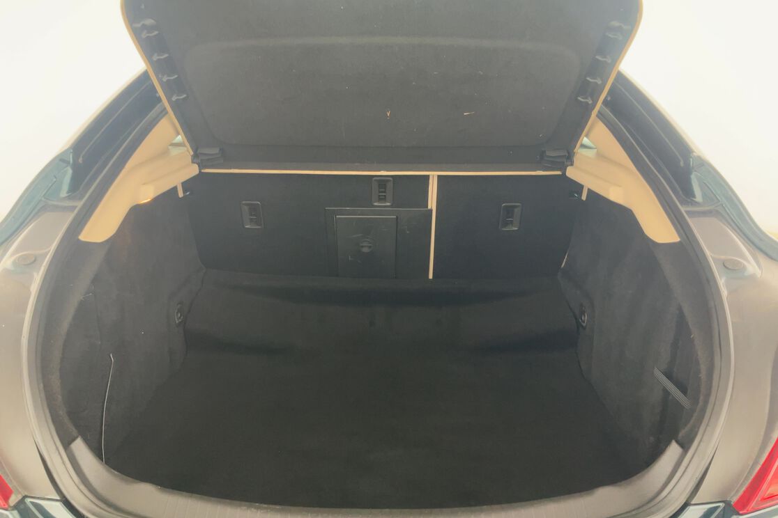 Interior maletero 2