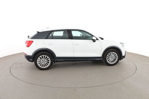 Extérieur avant droit