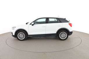 Extérieur côté gauche