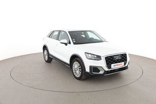 Extérieur côté droit