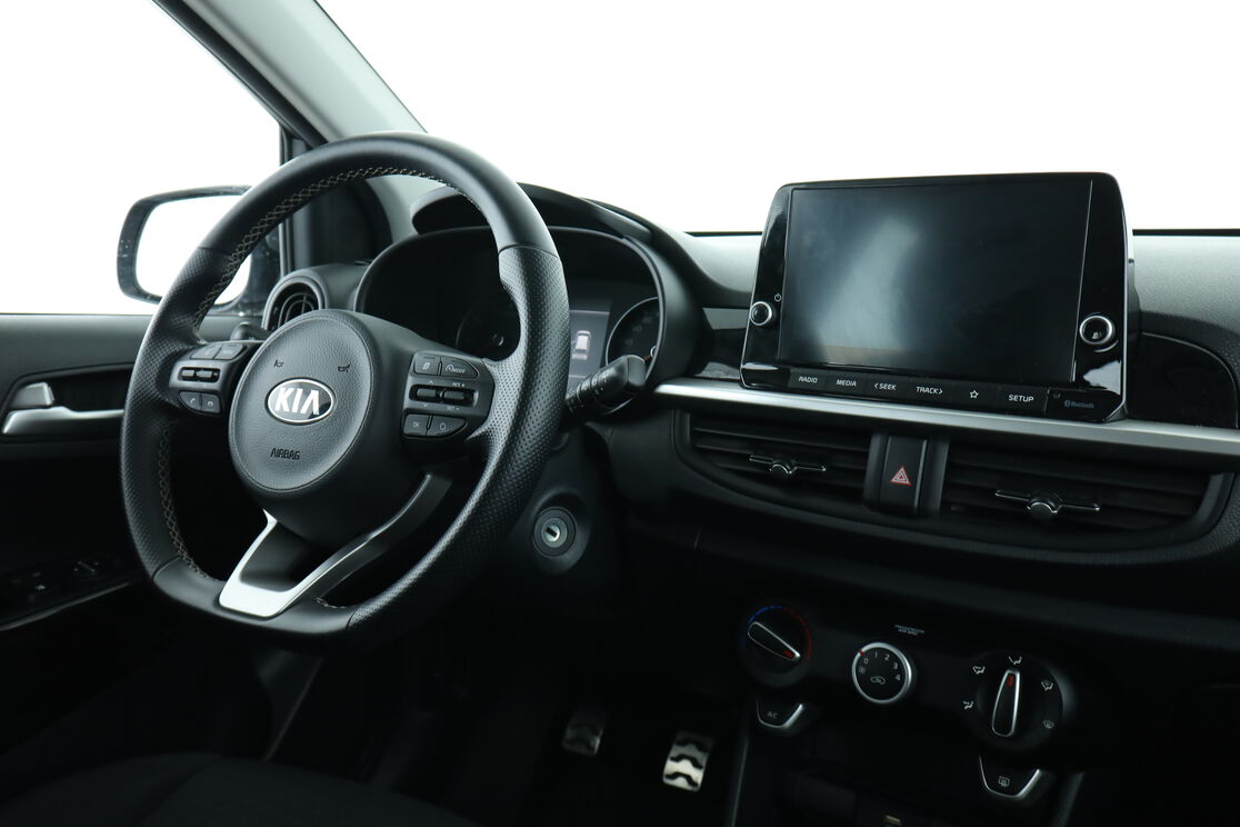 Intérieur côté conducteur depuis le siège arrière