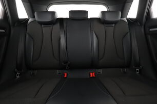 Interior asiento trasero