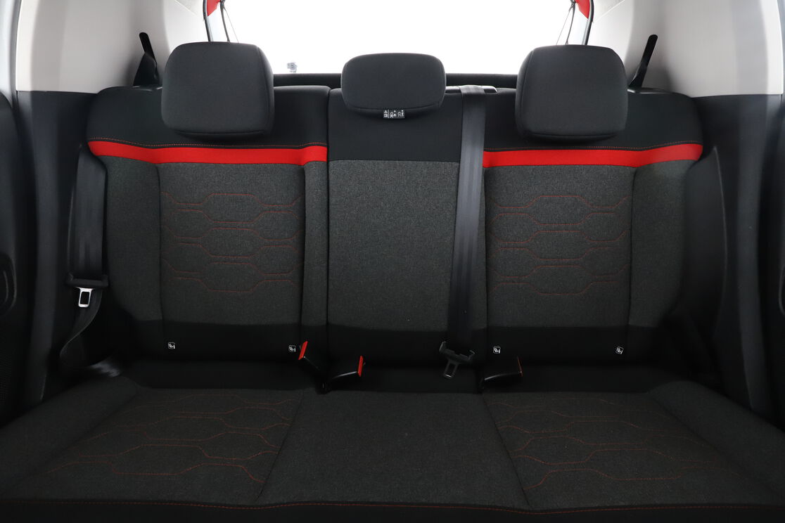 Interior asiento trasero