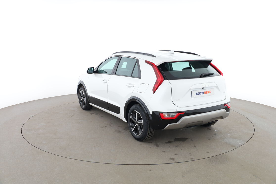 Extérieur arrière gauche