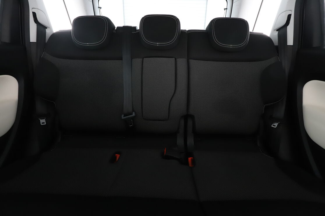 Interior asiento trasero