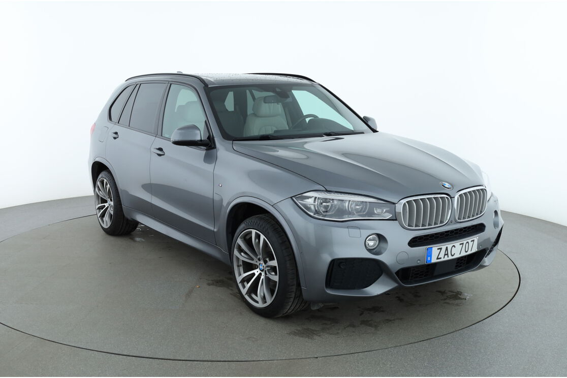 Exteriör fram till höger