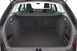 Intérieur coffre 1