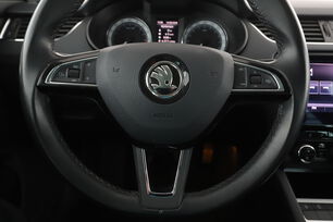 Intérieur coffre 2