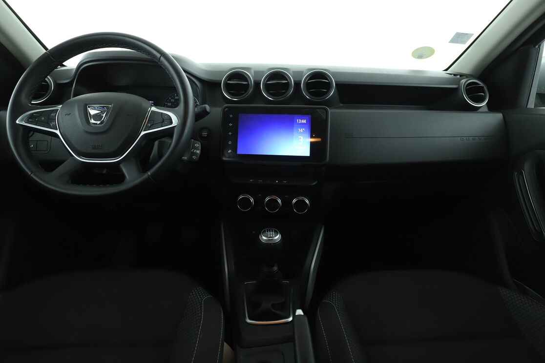 Intérieur côté conducteur depuis le siège arrière