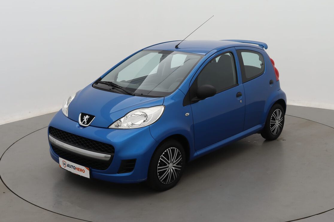 Peugeot 107 1 0 Petit Filou Benzine 3 750