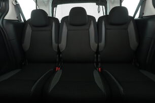 Interior asiento trasero