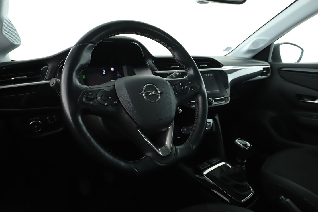 Intérieur côté conducteur 2