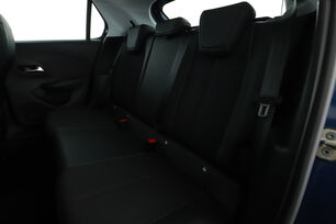 Intérieur sièges arrière depuis le côté conducteur