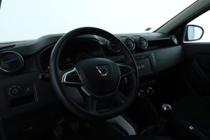 Intérieur côté conducteur 2