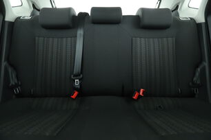 Innenraum Rücksitze Fahrerseite