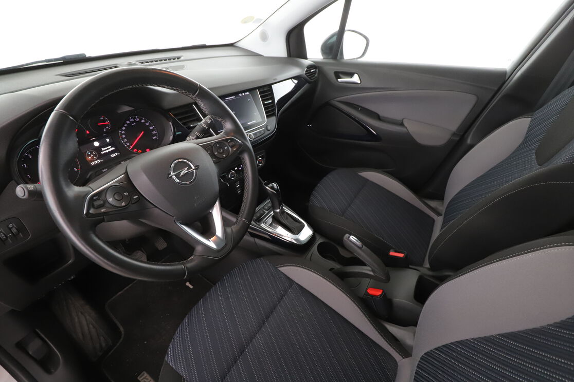Intérieur côté conducteur 2