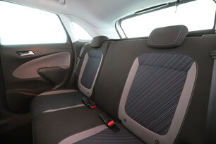 Intérieur sièges arrière depuis le côté conducteur