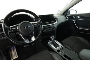 Intérieur côté conducteur 2