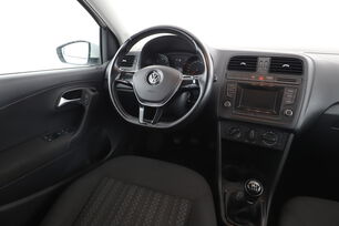 Intérieur côté conducteur depuis le siège arrière
