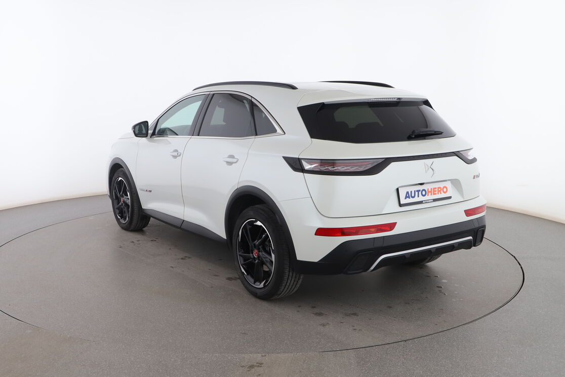 Exterior trasero izquierdo