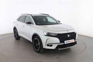 Exterior frontal derecho