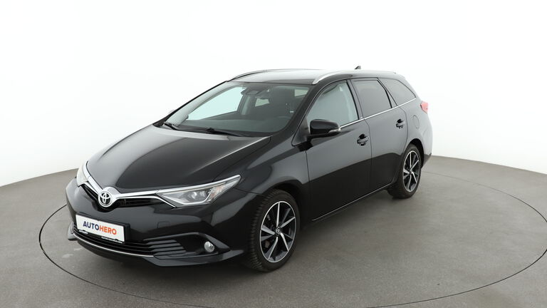 Toyota Auris Touring Sports