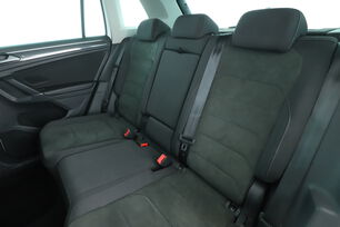 Intérieur sièges arrière depuis le côté conducteur