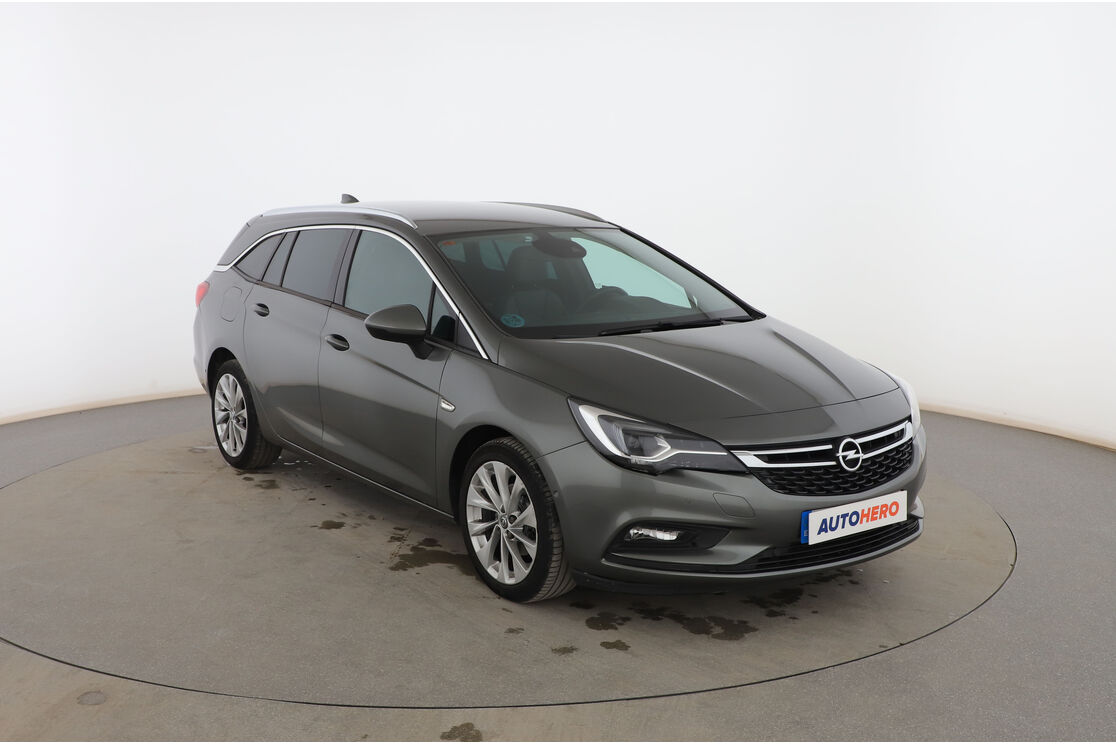 Exterior frontal derecho