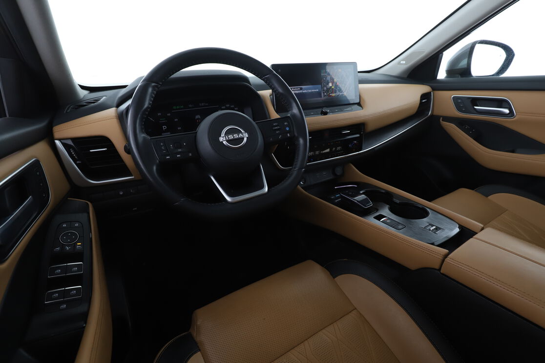 Intérieur côté conducteur 2